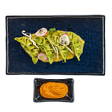 Veggie Dal Momo